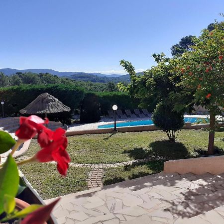 La Bastide Des Selves Bed & Breakfast Draguignan Eksteriør bilde