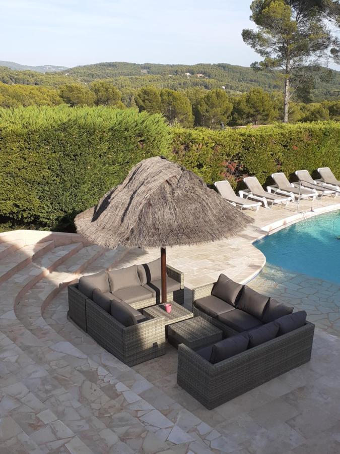 La Bastide Des Selves Bed & Breakfast Draguignan Eksteriør bilde