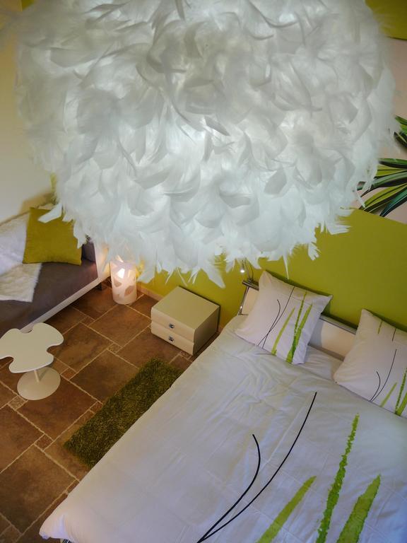 La Bastide Des Selves Bed & Breakfast Draguignan Rom bilde