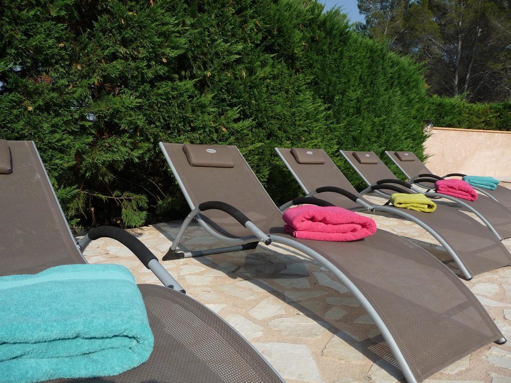 La Bastide Des Selves Bed & Breakfast Draguignan Eksteriør bilde