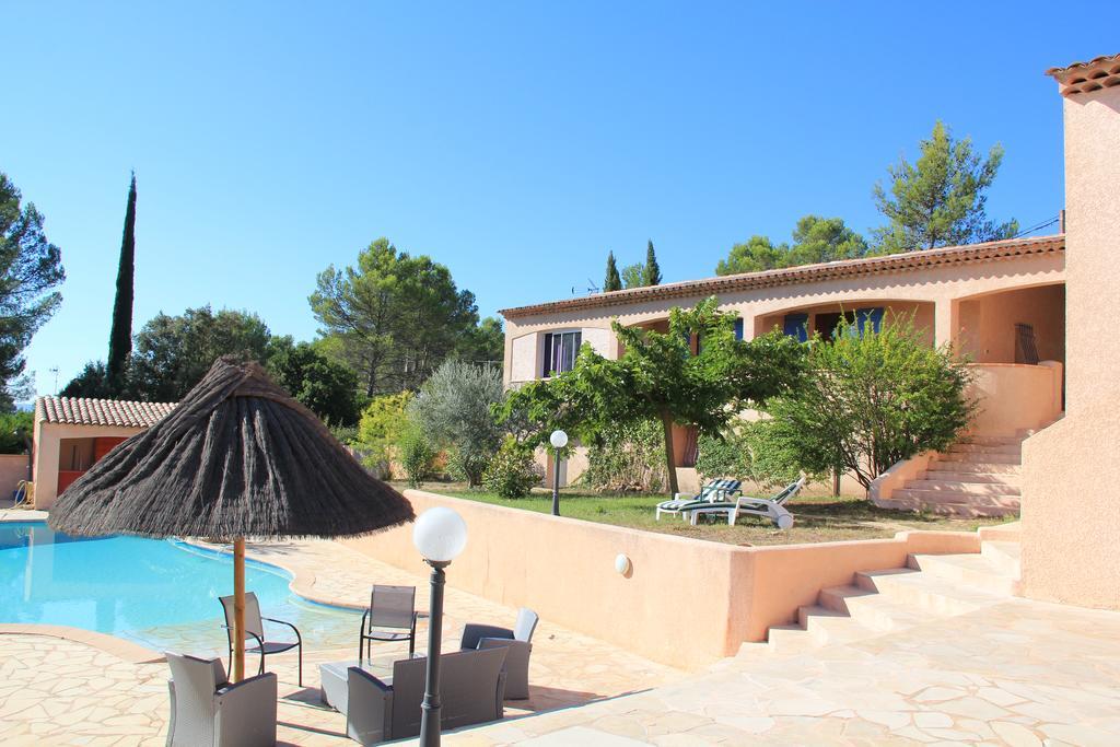 La Bastide Des Selves Bed & Breakfast Draguignan Eksteriør bilde